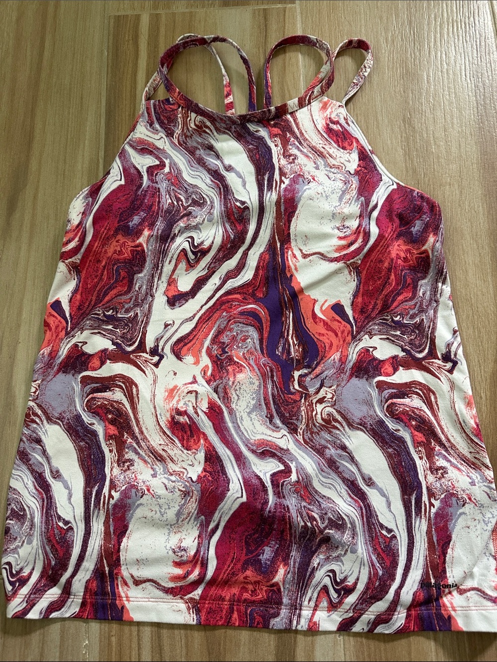 😉sold😉Patagonia Marble-Print Strappy Tank - Red, White, Purple